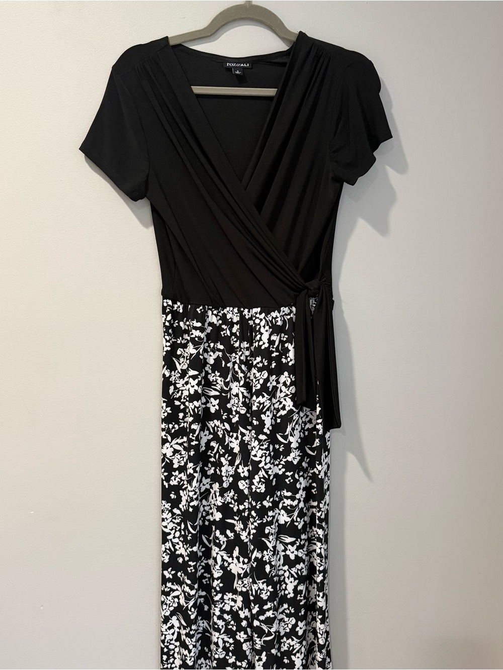 Roz & Ali Black and White Floral Jumpsuit